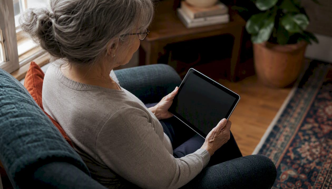 How to Set Up Telehealth for an Elderly Parent